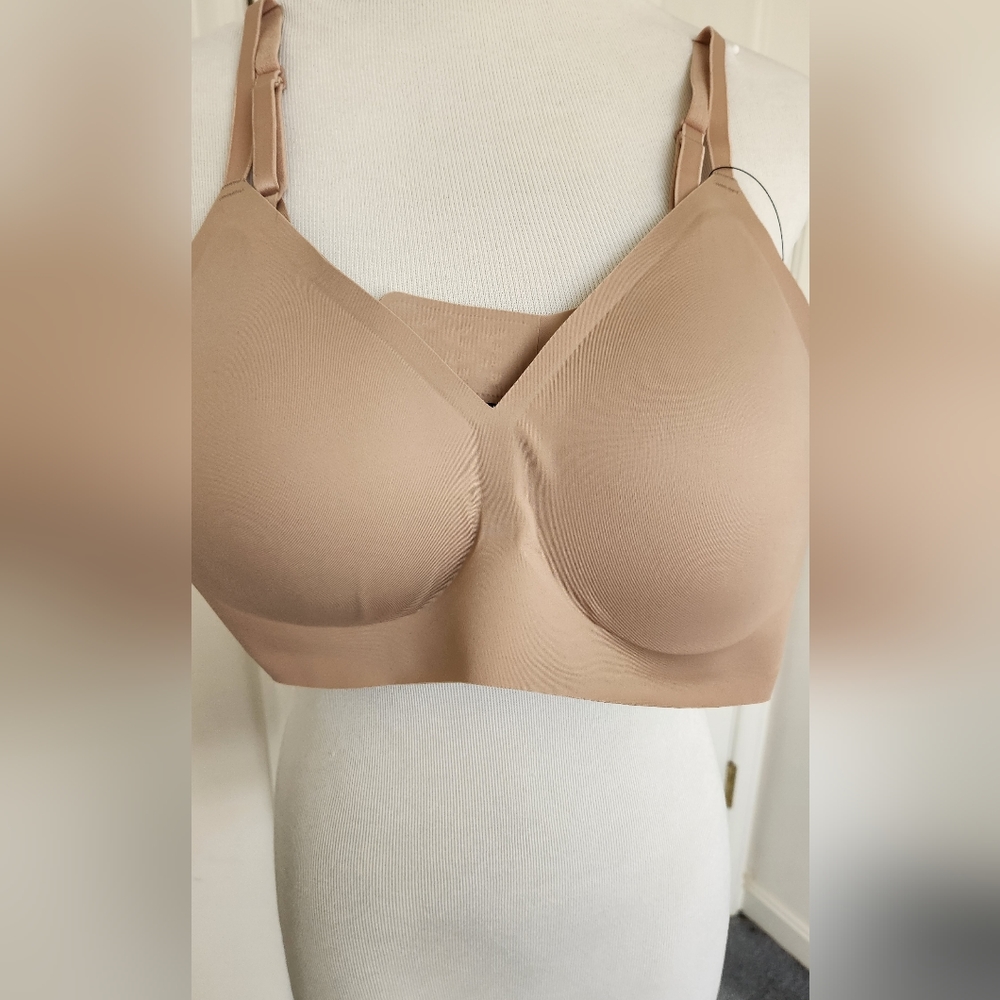 EBY Only Bra. Large. Nude